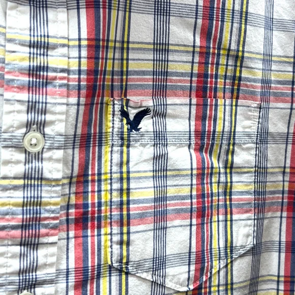 American Eagle Mens Vintage Fit Mens Button Up Shirt Plaid Red Blue White Medium - Picture 3 of 7
